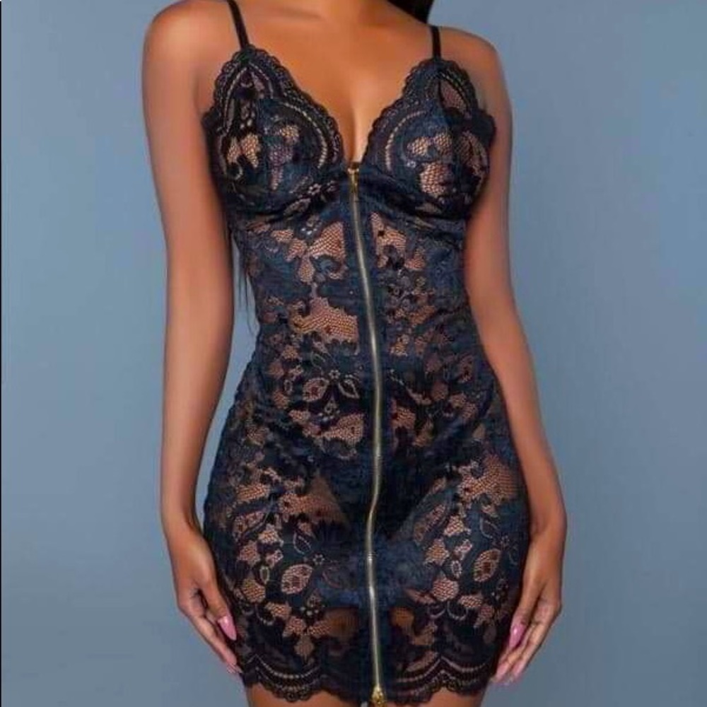 Lace zip chemise